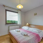 Apartma Pri Cesarjevih شقة