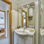 Apartma Pri Cesarjevih *