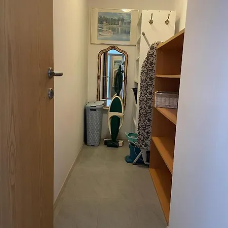 Apartment Apartma Pri Cesarjevih Sežana
