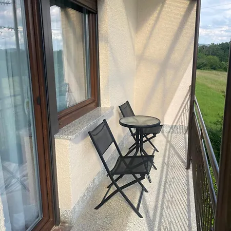 דירה Apartma Pri Cesarjevih Sežana