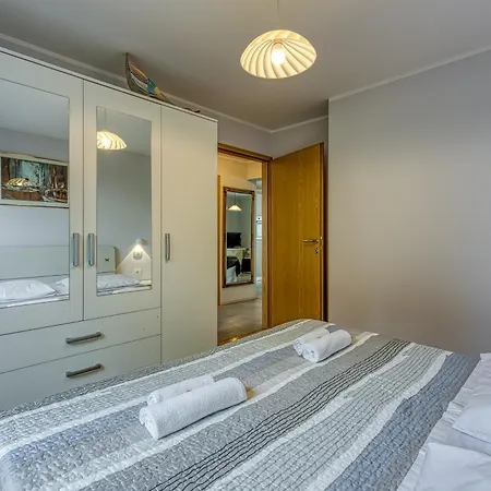 Apartma Pri Cesarjevih