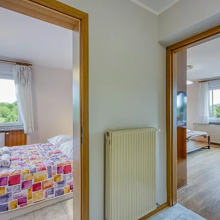 Apartma Pri Cesarjevih Lejlighed *