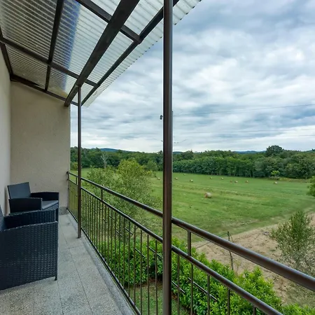 Apartma Pri Cesarjevih Apartmán